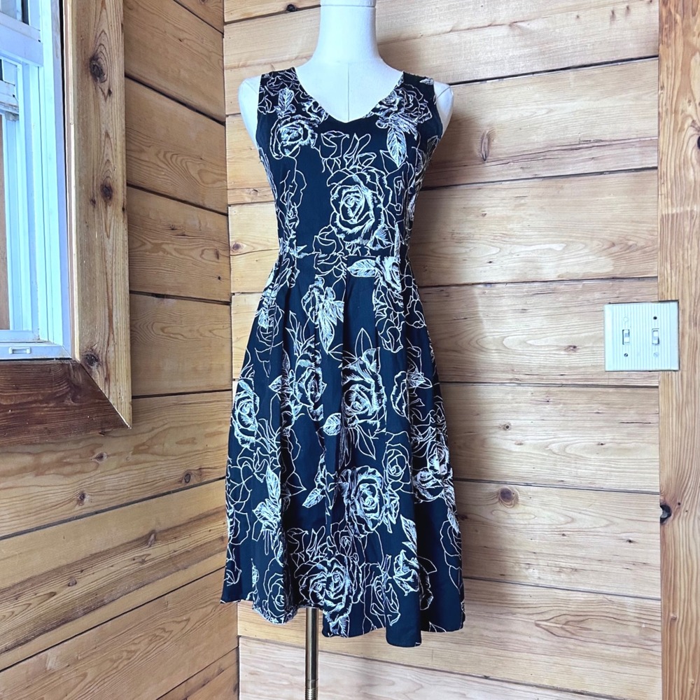 Rose Floral Swing Dress Women Small Black White Retro Rockabilly Sundress iHot